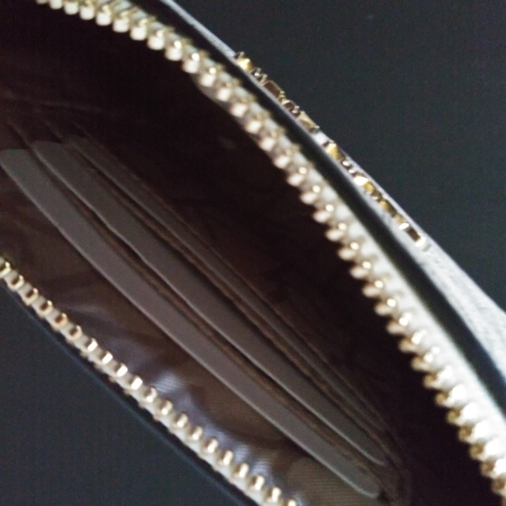 NWT CALVIN KIEIN LOGO WRISTLET CLUTCH POUCH BAG - Picture 9 of 10